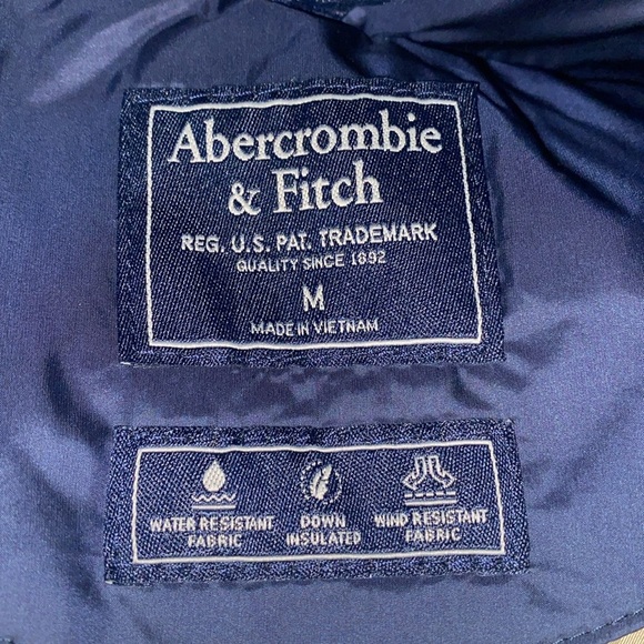 Abercrombie & Fitch down filled puffer coat - Picture 5 of 12